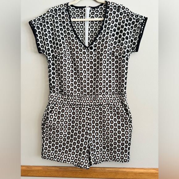 J. CREW • Eyelet Romper - Picture 1 of 3